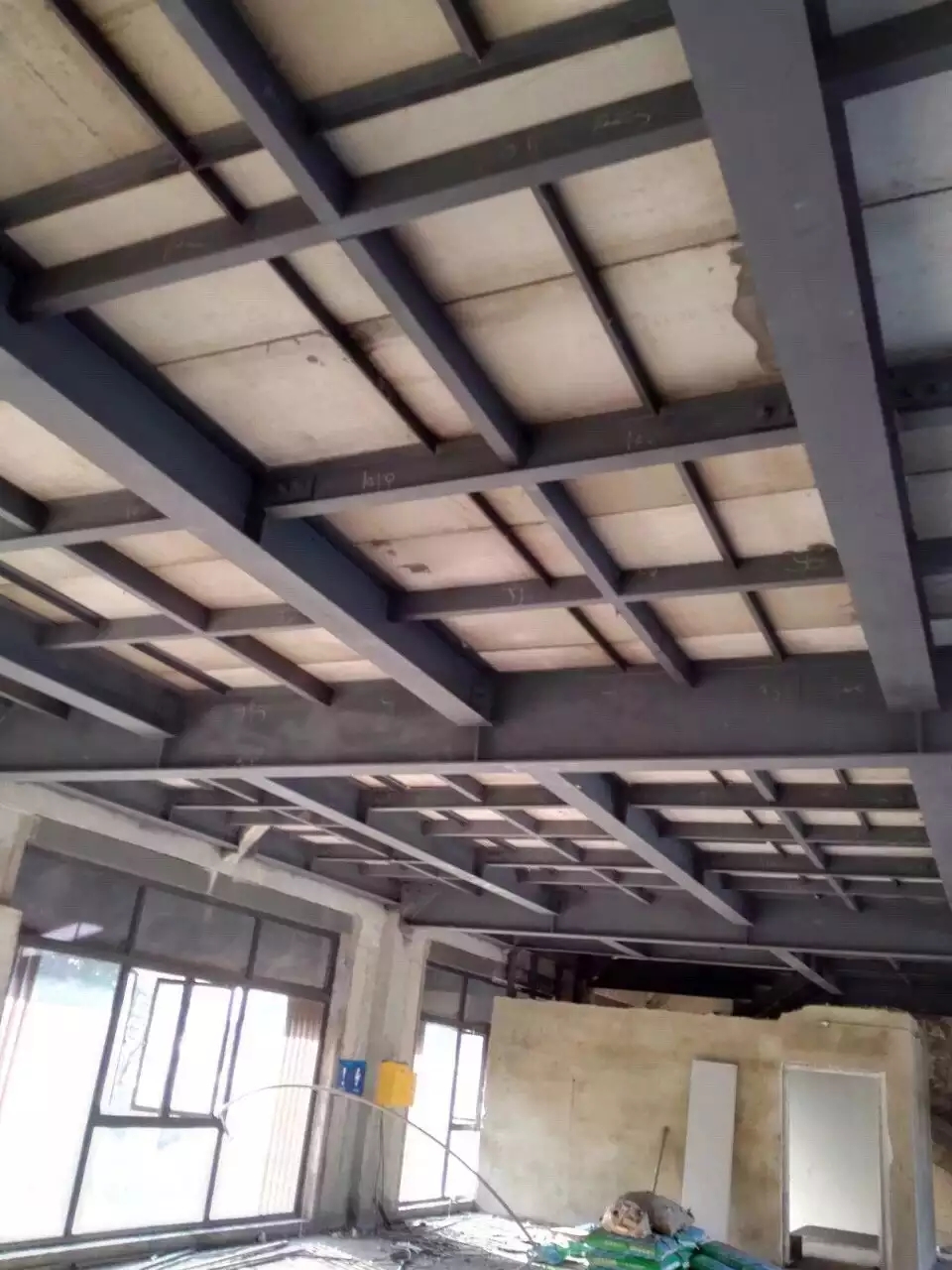 柳州厂家：蒸压砂加气混凝土墙板（ALC板）生产制造安装流程大全